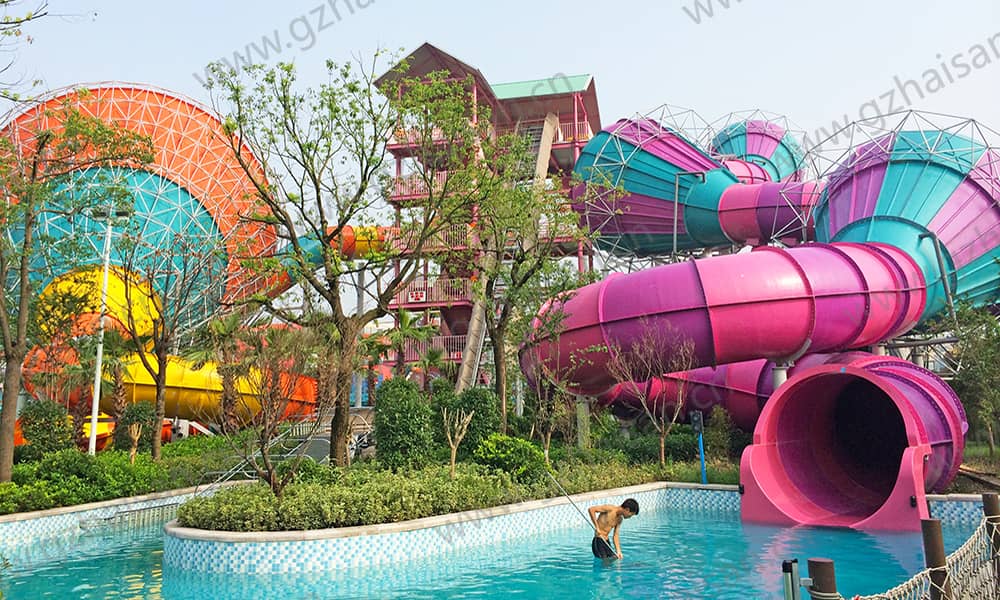 杭州浪浪浪水公园开启夏季“狂嗨”模式 杭州浪浪浪水公园开启夏季“狂嗨”模式