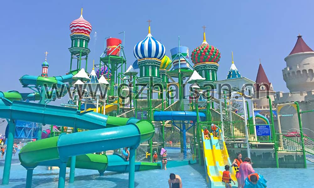 水上乐园设计要考虑到乐趣的提供，也要考虑到安全的保障