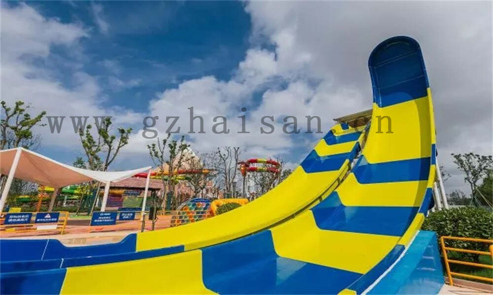 水上乐园设备的使用寿命如何延长